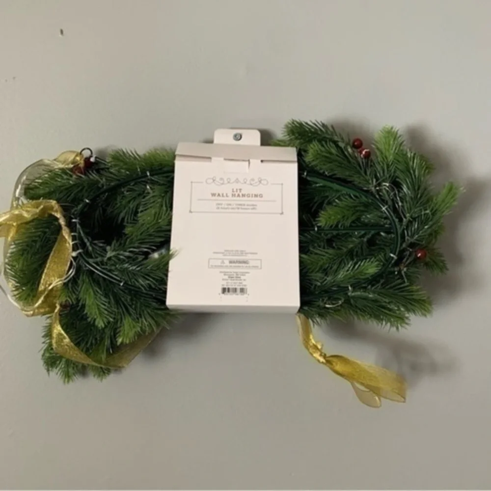 NWT. WONDERSHOP “JOY” Lit Wall Hanging
